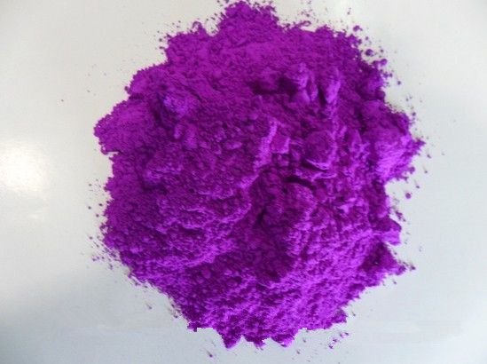 What are the common types of purple pigment dyes